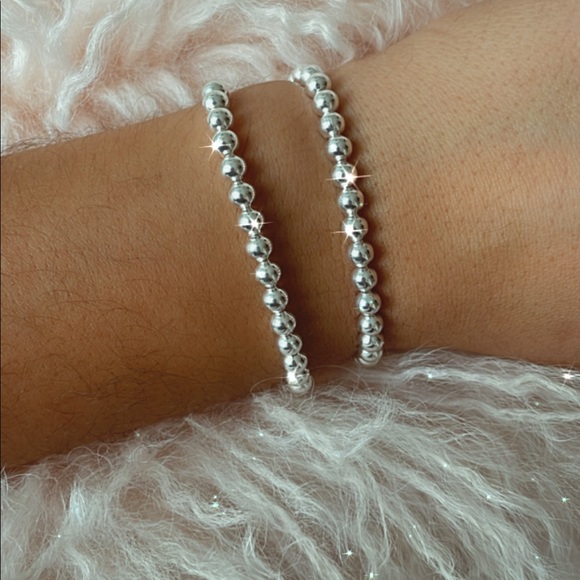 4 mm sterling silver beaded bracelet - Picture 3 of 3